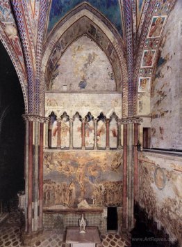 View of the frescoes in the left transept